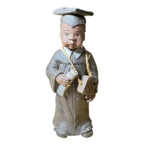 Sarah’s Attic Graduate Figurine w/ Removable Sarah’s Attic Necklace #624/3000 4"